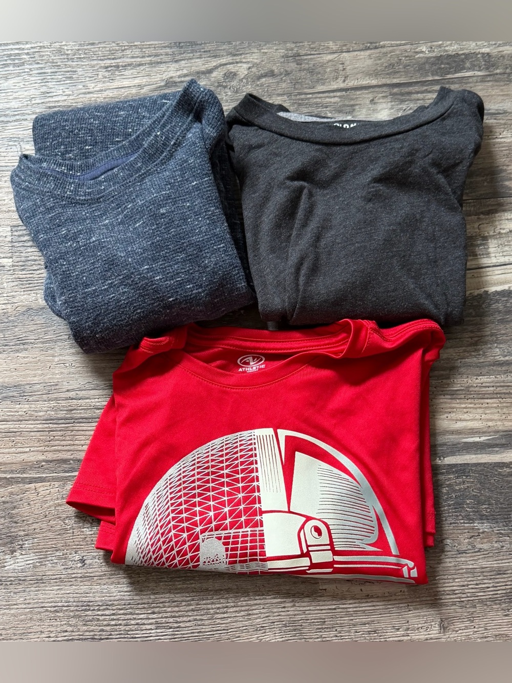 Lot of 3 long sleeve shirts boys L 10-12 blue red gray Old Navy Athletic‎ Works